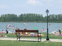 strand2.jpg